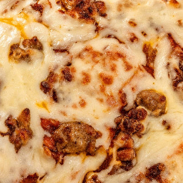 Meatball Pizza (12-cut).