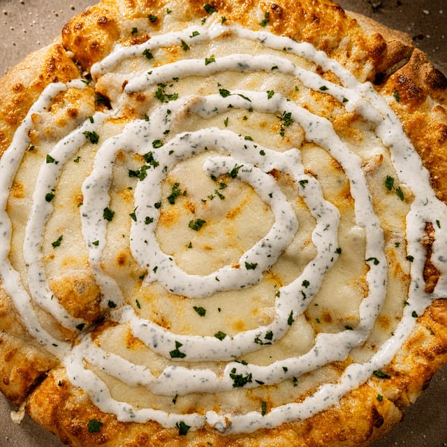 Buffalo Chicken Pizza (8-cut).